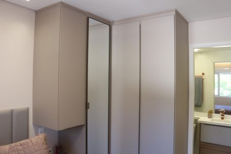 Apartamento à venda com 63m², 2 quartos e 2 vagasSuíte