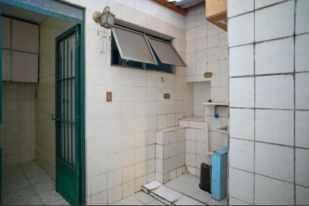 Apartamento para alugar com 100m², 2 quartos e sem vagaÁrea de Serviço