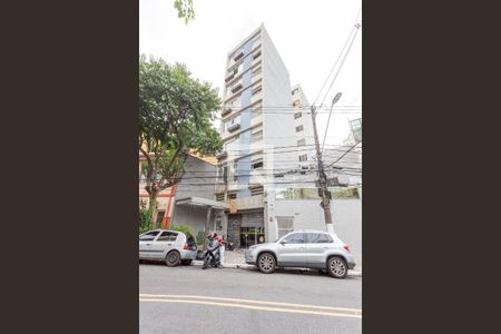 Apartamento para alugar com 100m², 2 quartos e sem vagaFachada