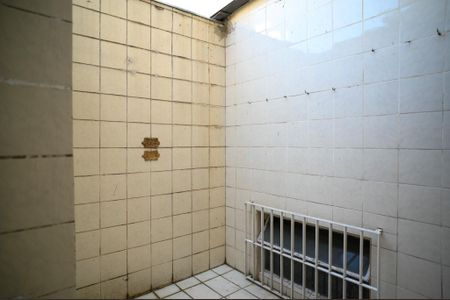 Apartamento para alugar com 100m², 2 quartos e sem vagaÁrea de Serviço