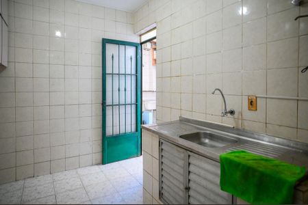Apartamento para alugar com 100m², 2 quartos e sem vagaCozinha