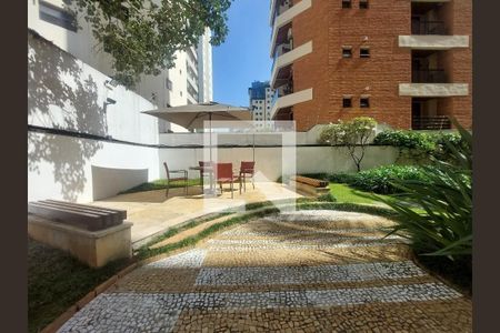 Apartamento para alugar com 121m², 3 quartos e 2 vagas Apartamento para alugar com 121m², 3 quartos e 2 vagasÁrea comum