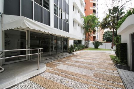 Apartamento para alugar com 121m², 3 quartos e 2 vagas Apartamento para alugar com 121m², 3 quartos e 2 vagasÁrea comum