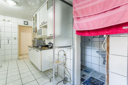 Apartamento para alugar com 121m², 3 quartos e 2 vagas Apartamento para alugar com 121m², 3 quartos e 2 vagasÁrea de Serviço