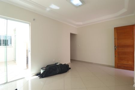 Sala de casa para alugar com 2 quartos, 102m² em Vila Homero Thon, Santo André