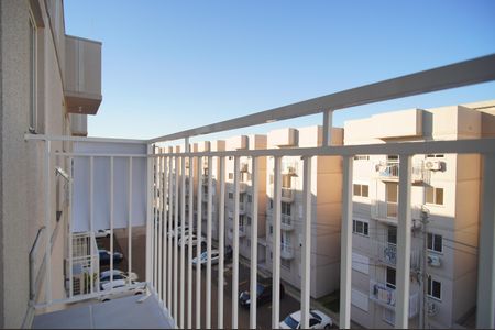 varanda da sala de apartamento para alugar com 2 quartos, 47m² em Santo Afonso, Novo Hamburgo