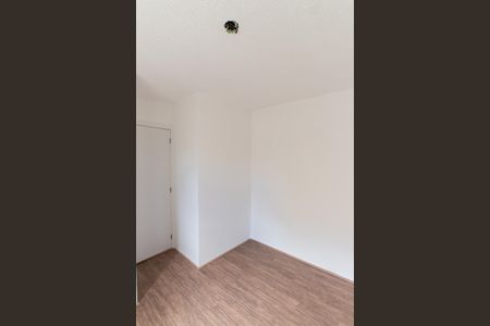 Quarto 1 de apartamento para alugar com 2 quartos, 32m² em Parque Novo Mundo, São Paulo