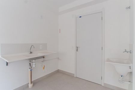 Apartamento para alugar com 32m², 2 quartos e sem vagaSala e Cozinha
