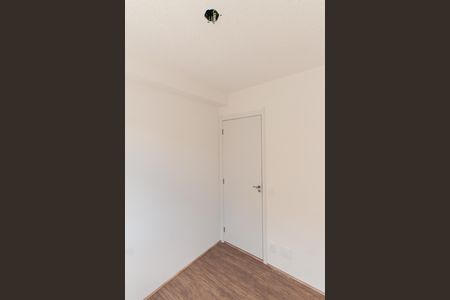 Quarto 2 de apartamento para alugar com 2 quartos, 32m² em Parque Novo Mundo, São Paulo