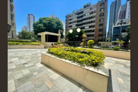 Apartamento à venda com 100m², 2 quartos e sem vagaÁrea comum