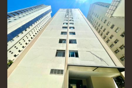Apartamento à venda com 100m², 2 quartos e sem vagaFachada