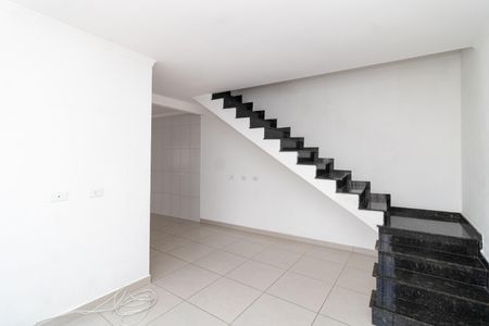 Sala de casa para alugar com 2 quartos, 90m² em Vila Constança, São Paulo