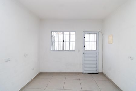 Sala de casa para alugar com 2 quartos, 90m² em Vila Constança, São Paulo