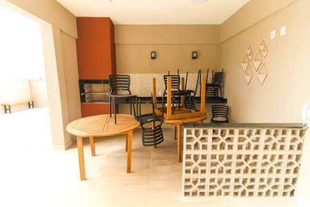 Apartamento para alugar com 42m², 2 quartos e sem vagaÁrea comum - Churrasqueira