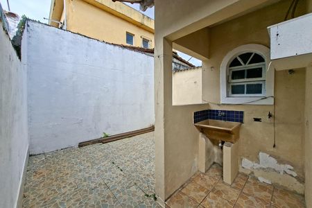 Casa para alugar com 60m², 2 quartos e 2 vagas Casa para alugar com 60m², 2 quartos e 2 vagasÁrea de Serviço