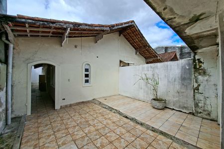 Casa para alugar com 60m², 2 quartos e 2 vagas Casa para alugar com 60m², 2 quartos e 2 vagasGaragem