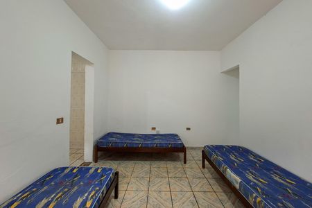 Casa para alugar com 60m², 2 quartos e 2 vagas Casa para alugar com 60m², 2 quartos e 2 vagasSala