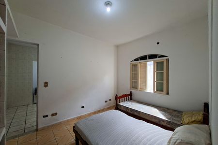 Casa para alugar com 60m², 2 quartos e 2 vagas Casa para alugar com 60m², 2 quartos e 2 vagasSuíte