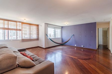 Apartamento para alugar com 100m², 2 quartos e 1 vagaSala