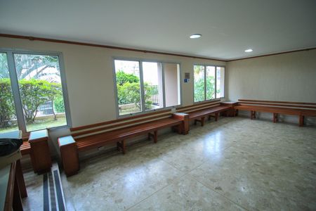 Apartamento à venda com 75m², 3 quartos e 1 vaga