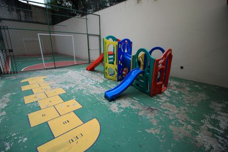 Apartamento à venda com 75m², 3 quartos e 1 vaga