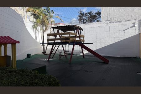 Casa de condomínio à venda com 63m², 2 quartos e 1 vagaÁrea comum - Playground