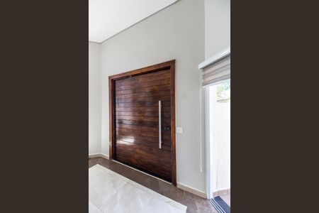 Casa de condomínio para alugar com 259m², 3 quartos e 2 vagasEntrada