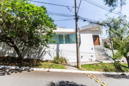 Casa de condomínio para alugar com 259m², 3 quartos e 2 vagasFachada 