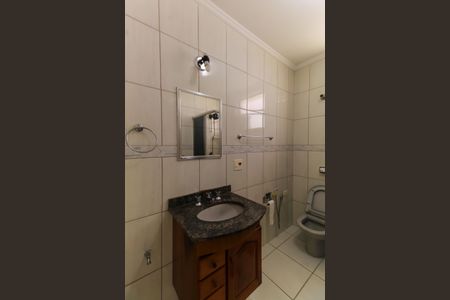 Banheiro Social de casa para alugar com 2 quartos, 100m² em Vila Prudente, São Paulo