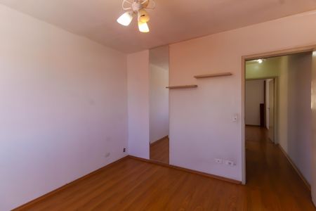 Casa para alugar com 100m², 2 quartos e 1 vagaQuarto 1