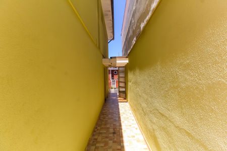 Casa para alugar com 100m², 2 quartos e 1 vagaQuintal