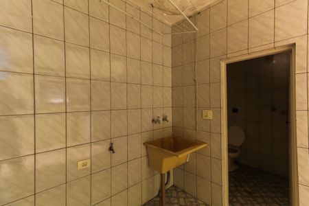 Casa para alugar com 100m², 2 quartos e 1 vagaÁrea de Serviço