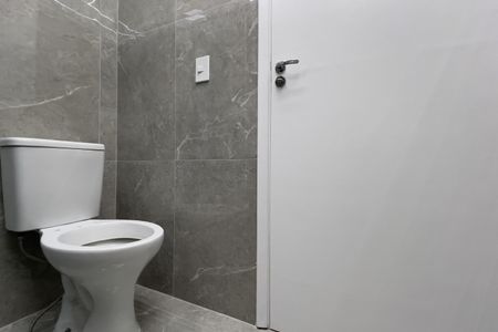 Apartamento para alugar com 51m², 2 quartos e sem vagaBanheiro