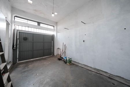 Casa à venda com 142m², 2 quartos e 1 vagaGaragem