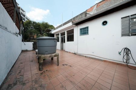 Casa à venda com 142m², 2 quartos e 1 vagaQuintal