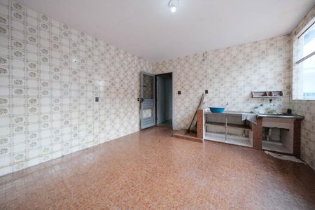 Casa à venda com 142m², 2 quartos e 1 vagaÁrea de Serviço