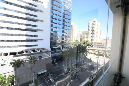 Sala - Vista de kitnet/studio para alugar com 1 quarto, 42m² em Centro, Campinas