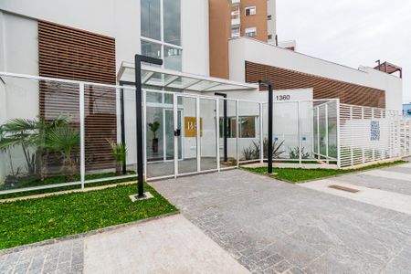 Apartamento para alugar com 57m², 2 quartos e 1 vaga Apartamento para alugar com 57m², 2 quartos e 1 vagaEntrada