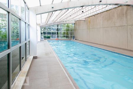 Apartamento para alugar com 44m², 1 quarto e 1 vaga Apartamento para alugar com 44m², 1 quarto e 1 vagaÁrea comum - Piscina