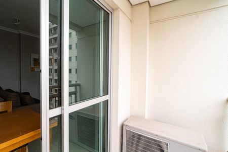 Apartamento para alugar com 44m², 1 quarto e 1 vaga Apartamento para alugar com 44m², 1 quarto e 1 vagaSacada