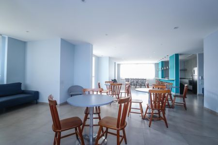 Apartamento à venda com 36m², 2 quartos e sem vagaÁrea comum - Salão de festas