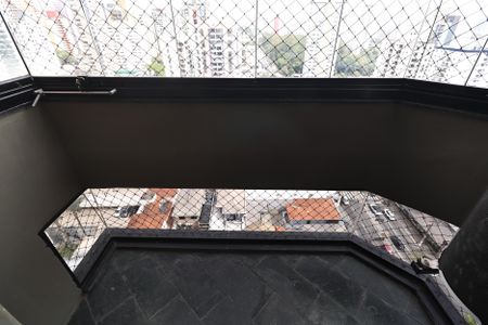 Apartamento para alugar com 138m², 4 quartos e 2 vagas Apartamento para alugar com 138m², 4 quartos e 2 vagasSacada