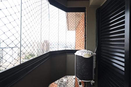 Apartamento para alugar com 138m², 4 quartos e 2 vagas Apartamento para alugar com 138m², 4 quartos e 2 vagasSacada