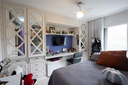 Apartamento para alugar com 172m², 3 quartos e 2 vagasQuarto 2