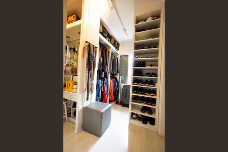 Apartamento para alugar com 172m², 3 quartos e 2 vagasCloset da Suíte