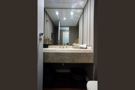 Apartamento para alugar com 172m², 3 quartos e 2 vagasLavabo