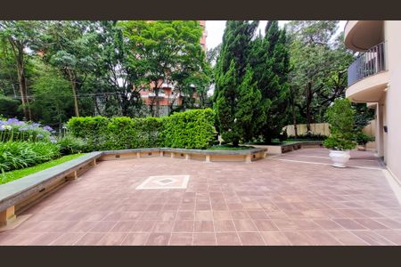 Apartamento para alugar com 172m², 3 quartos e 2 vagasÁrea comum 