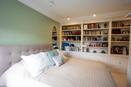 Apartamento para alugar com 172m², 3 quartos e 2 vagasSuíte