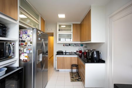 Apartamento para alugar com 172m², 3 quartos e 2 vagasCozinha