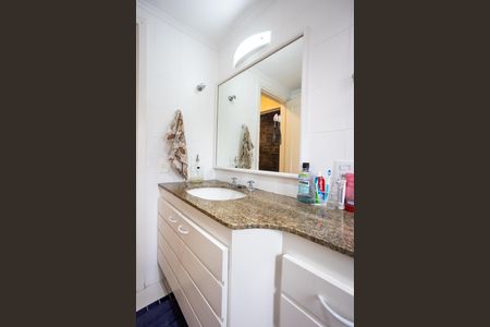 Apartamento para alugar com 172m², 3 quartos e 2 vagasBanheiro Social